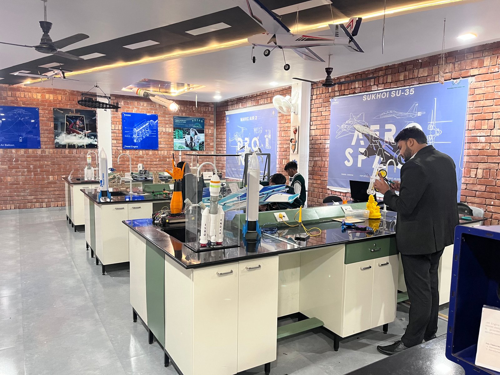 Aerobay Lab